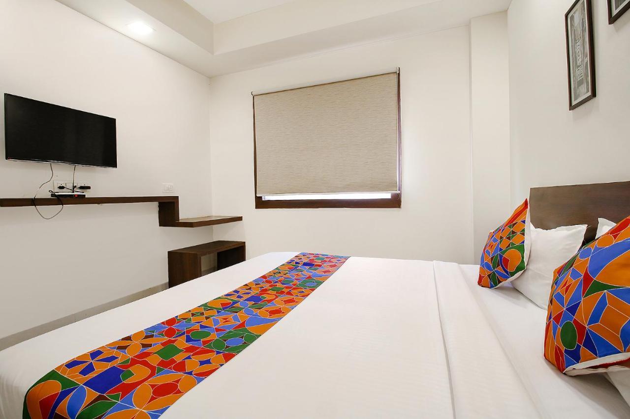 Fabexpress Comfort Stay I Samarda Kaliāsot エクステリア 写真
